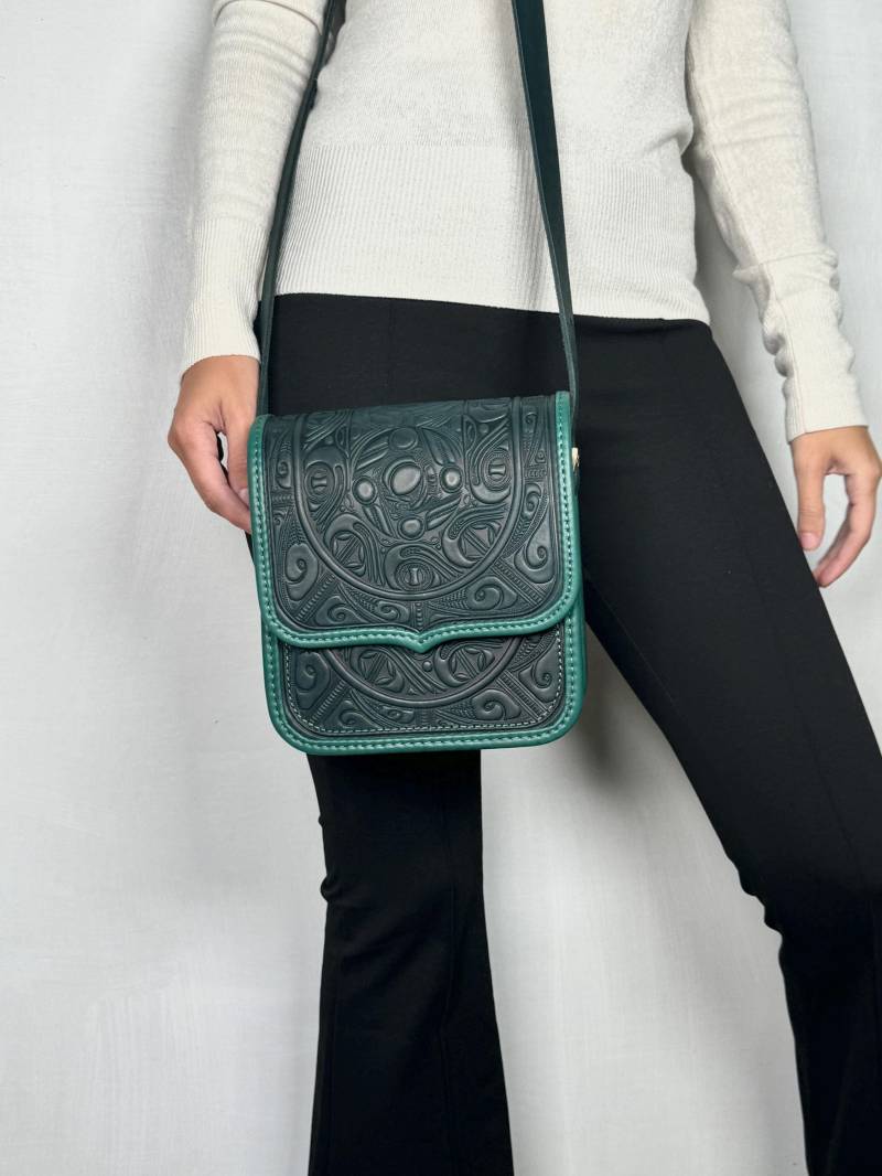 Grüne Geprägte Umhängetasche Aus Leder Hot Punzierte Schultertasche von LeatherCraftsUA