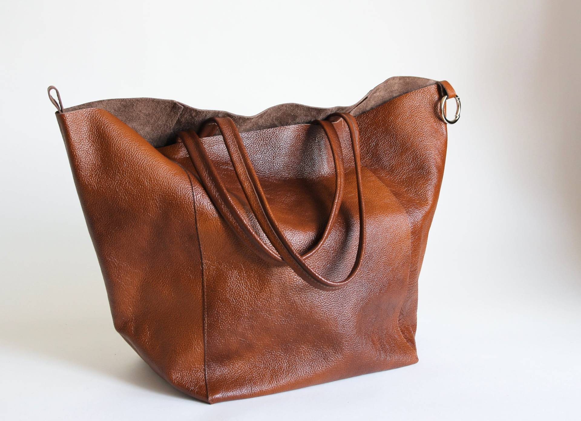 Cognac Braun Oversize Shopper Umhängetasche - Bigtote Leder Schultertasche Einkaufstasche Große Geldbörse Reisetasche Für Den Alltag von LeatherDesignStudio