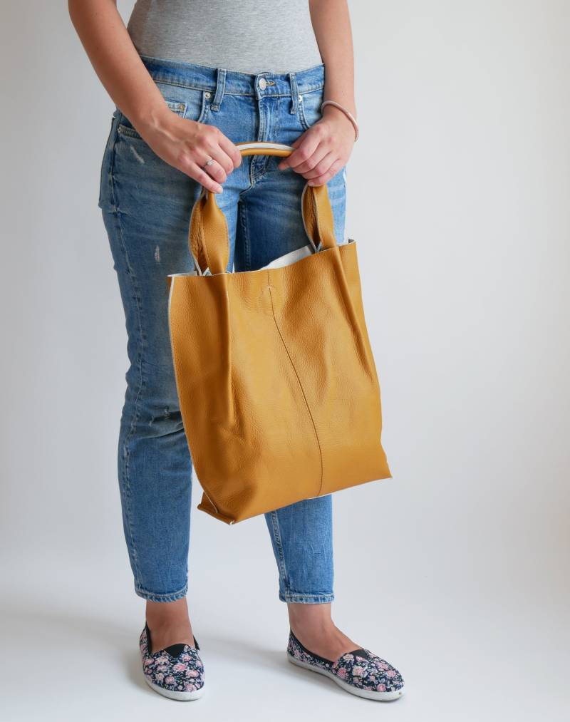 Gelbe Leder Tote Tasche, Shopper Große Handtasche, Einkaufstasche, Senf Schultertasche, Tote, Gelbe Geldbörse von LeatherDesignStudio