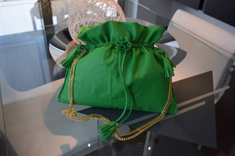 Tasche Aus Grünem Nappaleder Mit Karten, Hergestellt in Italien von LeatherLabMania