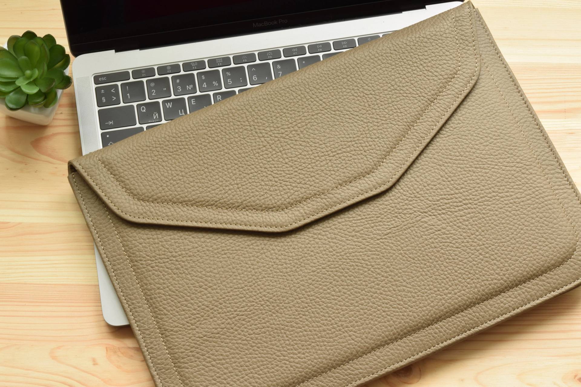 Macbook Pro 13" Fall Vollkorn Leder Macbook Air Sleeve Ärmel Laptop Abdeckung Macbook Pro 13" Fall Vollkorn Leder Macbook Air Sleeve Ärmel Laptop Abdeckung von LeatherTechCrafts