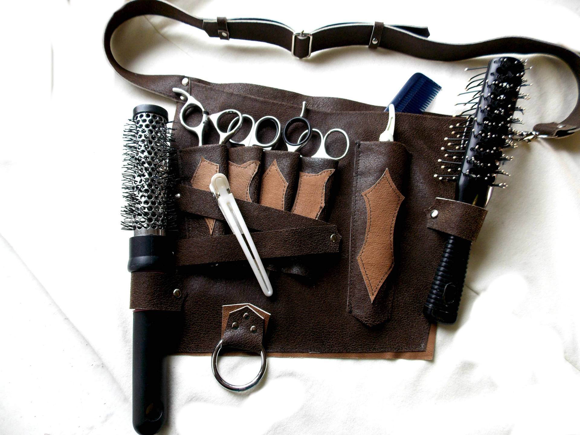 Gratis Versand+Geschenk/Leder Scherenhalfter, Leder Barbier Schürze, Friseur Werkzeug Gürtel, Scherentasche, Scherentasche, Werkzeug Rolle Gratis Versand+Geschenk/Leder Scherenhalfter, Leder Barbier Schürze, Friseur Werkzeug Gürtel, Scherentasche, Scherentasche, Werkzeug Rolle von Leatherbarber