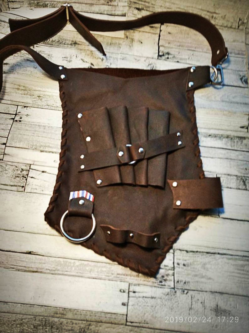 Kostenloser Versand+Geschenk, Barbier Gürtel, Friseur Werkzeug Scherentasche, Scheren Etui, Gürtel Kostenloser Versand+Geschenk, Barbier Gürtel, Friseur Werkzeug Scherentasche, Scheren Etui, Gürtel von Leatherbarber