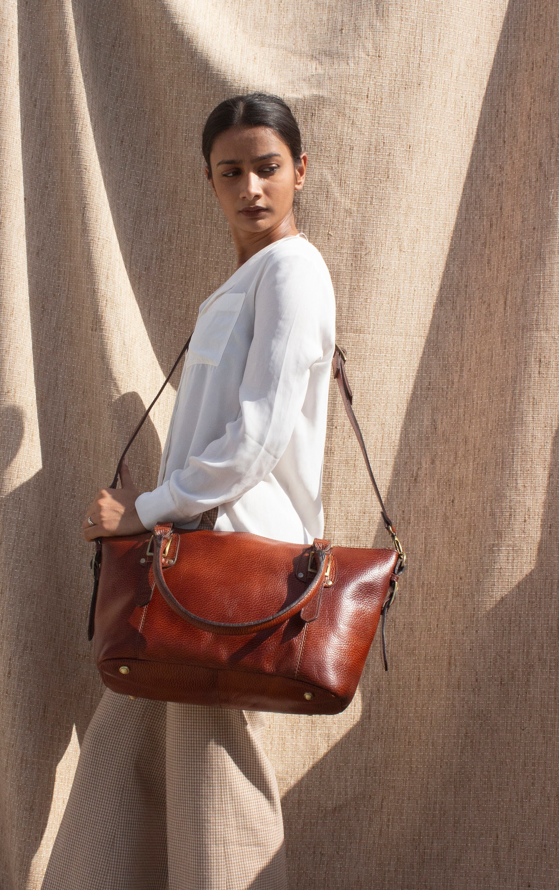 Leder Tote Bag, Handgefertigte Schultertasche Für Frauen, Schulranzen Handtasche, Damen Geldbörse, Pendler Bürotasche Frauen Weihnachtsgeschenke von Leatherewery