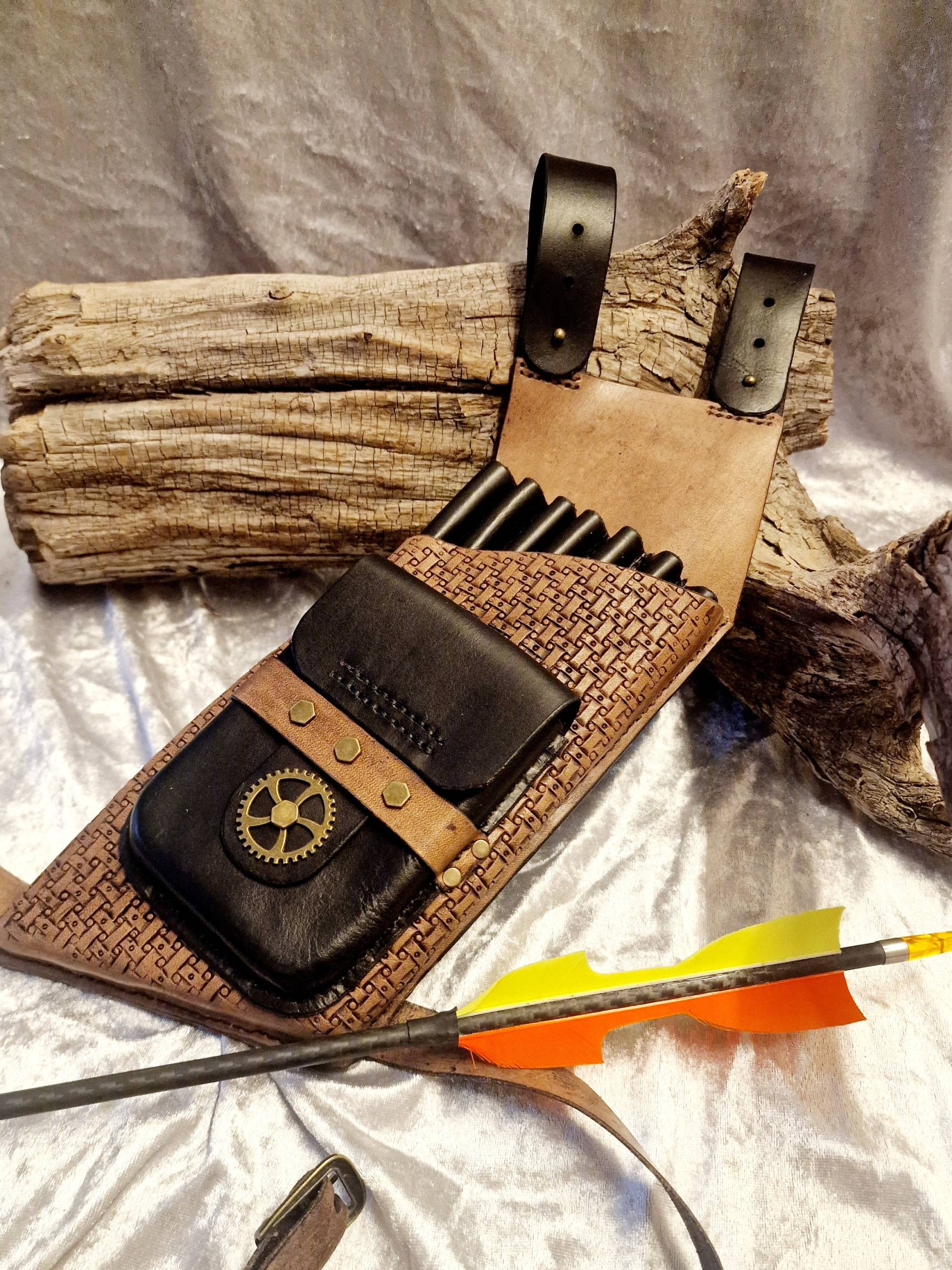 Leder Quiver Für Linkshänder Leder Quiver Für Linkshänder von LeatherworkSUMA