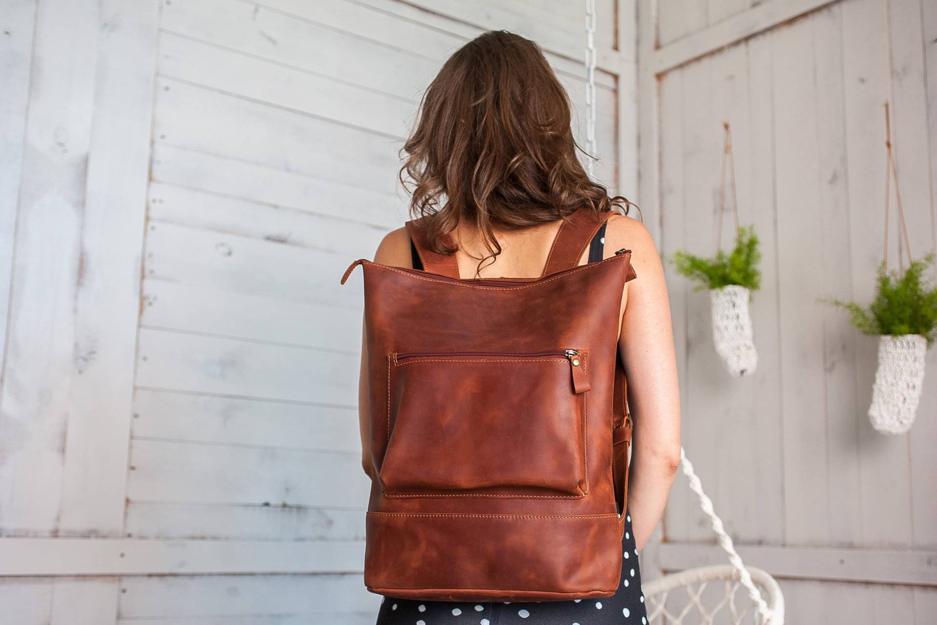 Leder Rucksack Geldbörse Cognac Handgemachter Reißverschluss von LeatheryCo