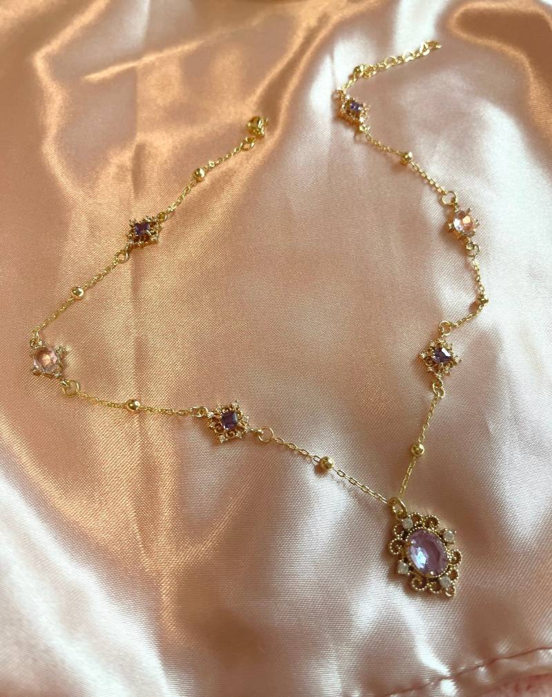 Handgemachte Prinzessin Halskette Bridgerton Inspiriert Made To Order + Ohrringe Option Handgemachte Prinzessin Halskette Bridgerton Inspiriert Made To Order + Ohrringe Option von LeavesFromTheVines