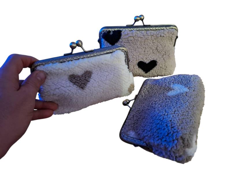 Genähte Clipbörse Teddy - Portmonnaie Herz Schminktäschchen Teddyplüsch Kleines Täschchen Geschenk Für Damen/Mädchen von LebenslustHandmade