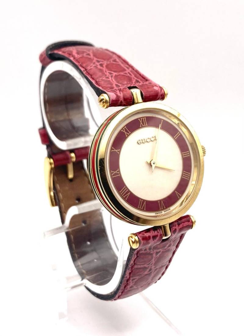 Gucci Uhr 2000M von LeclaireDesign