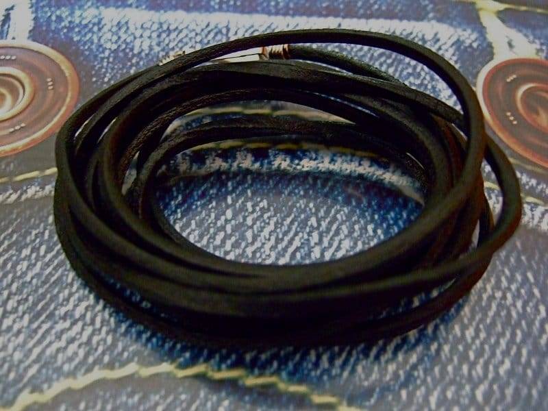 Lederarmband "Very Very Simple" Mit Oder Ohne Verschluss Lederarmband "Very Very Simple" Mit Oder Ohne Verschluss von LederPlus