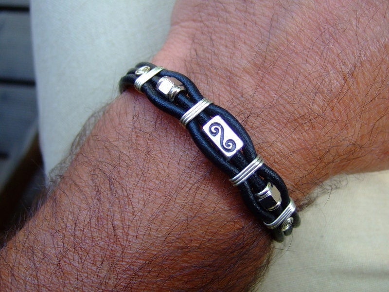 Lederarmband "Workaholic" Lederarmband "Workaholic" von LederPlus