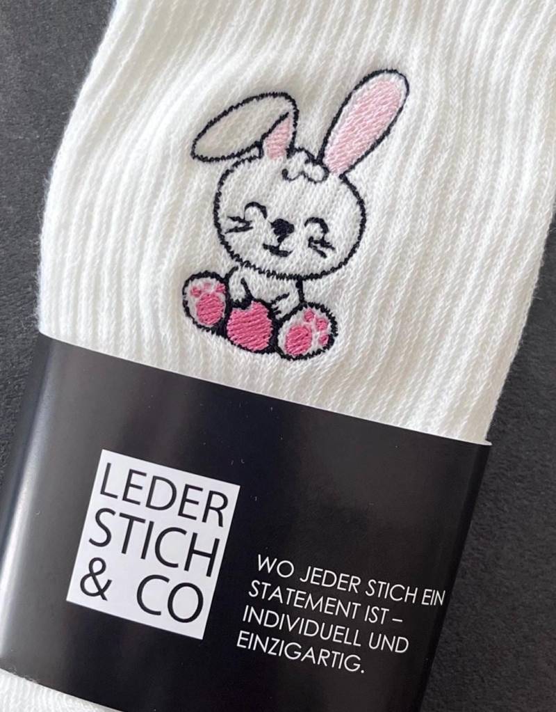 Socken Bestickt - Hase von LederStichundCo