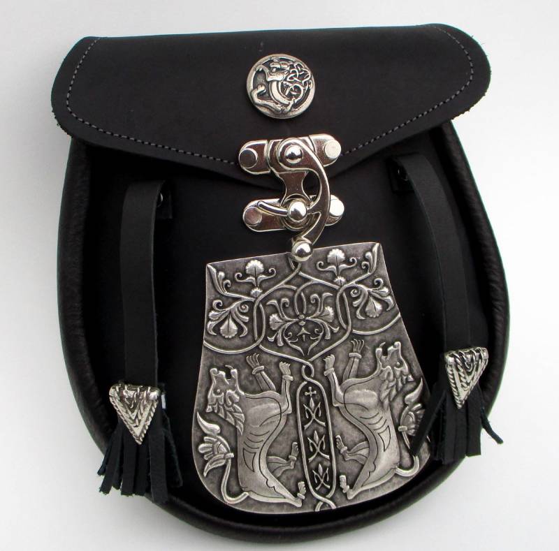 Edel Sporran Löwe Leder Kilttasche Handarbeit Beschläge Hakenverschluss von LedereckeKonstanz