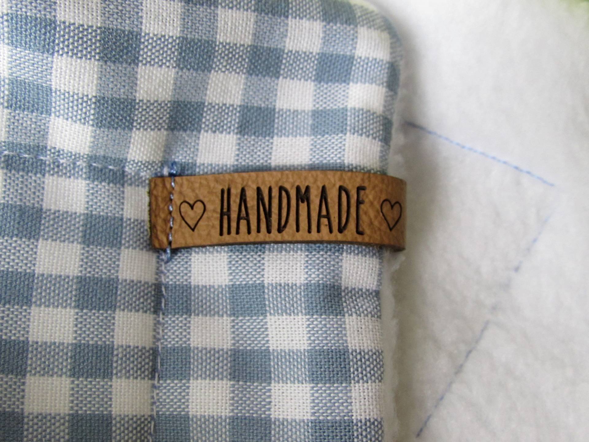 Leder-Etikett Für Bündchen, Braun, 78 X 9 Mm, Lederlabel Lang Handmade Leder-Etikett Für Bündchen, Braun, 78 X 9 Mm, Lederlabel Lang Handmade von Lederetikett