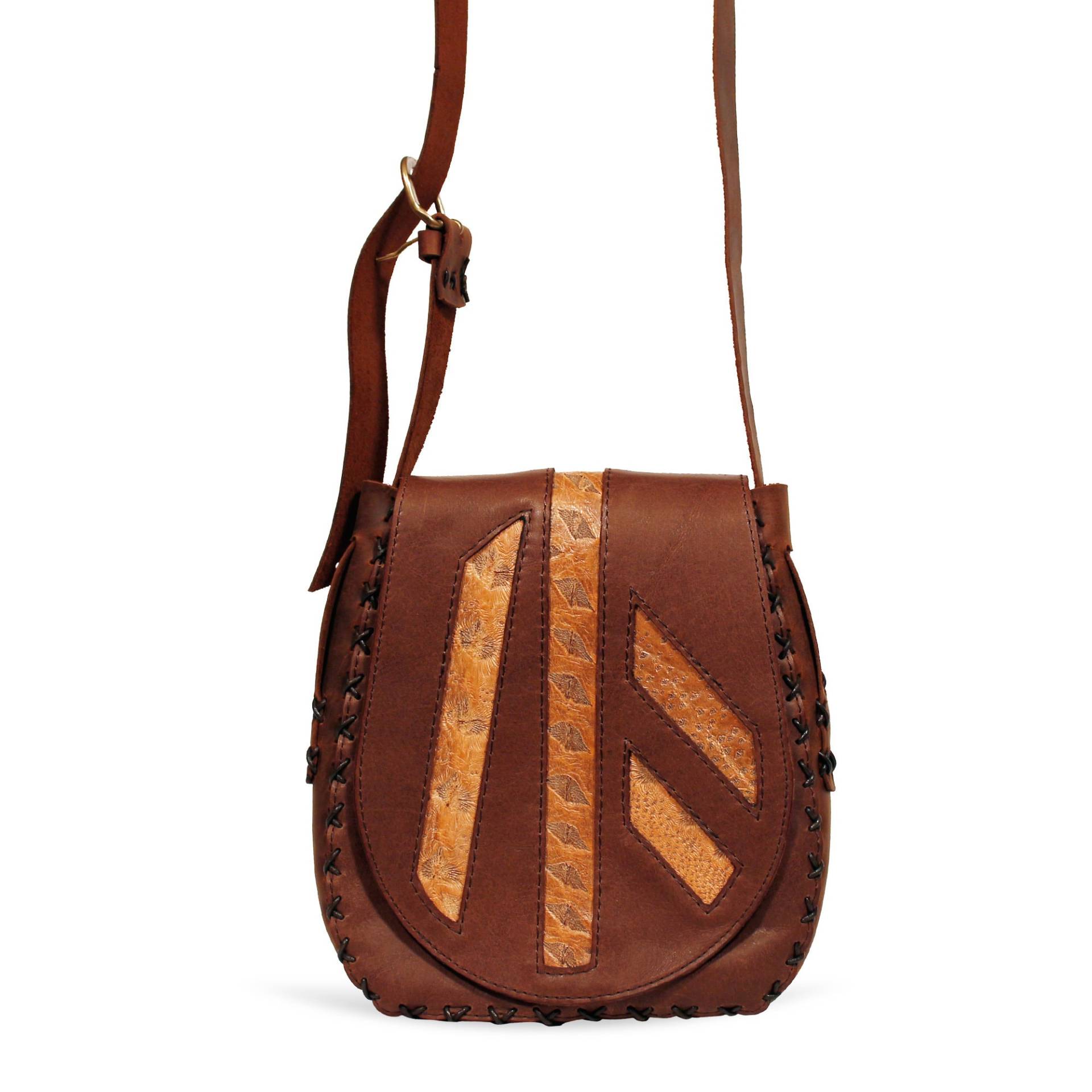 Umhängetasche Leder | Ledertragetasche Crossbody Taschen Ledertasche Unikat Helge Fix Atelier Umhängetasche Leder | Ledertragetasche Crossbody Taschen Ledertasche Unikat Helge Fix Atelier von Ledertaschenatelier