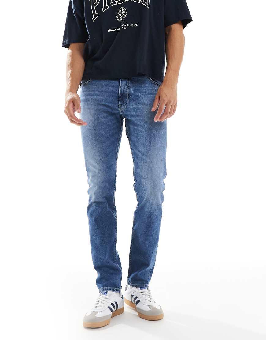 LEE - Rider - Slim Fit Jeans in verwaschenem Mittelblau LEE - Rider - Slim Fit Jeans in verwaschenem Mittelblau von Lee