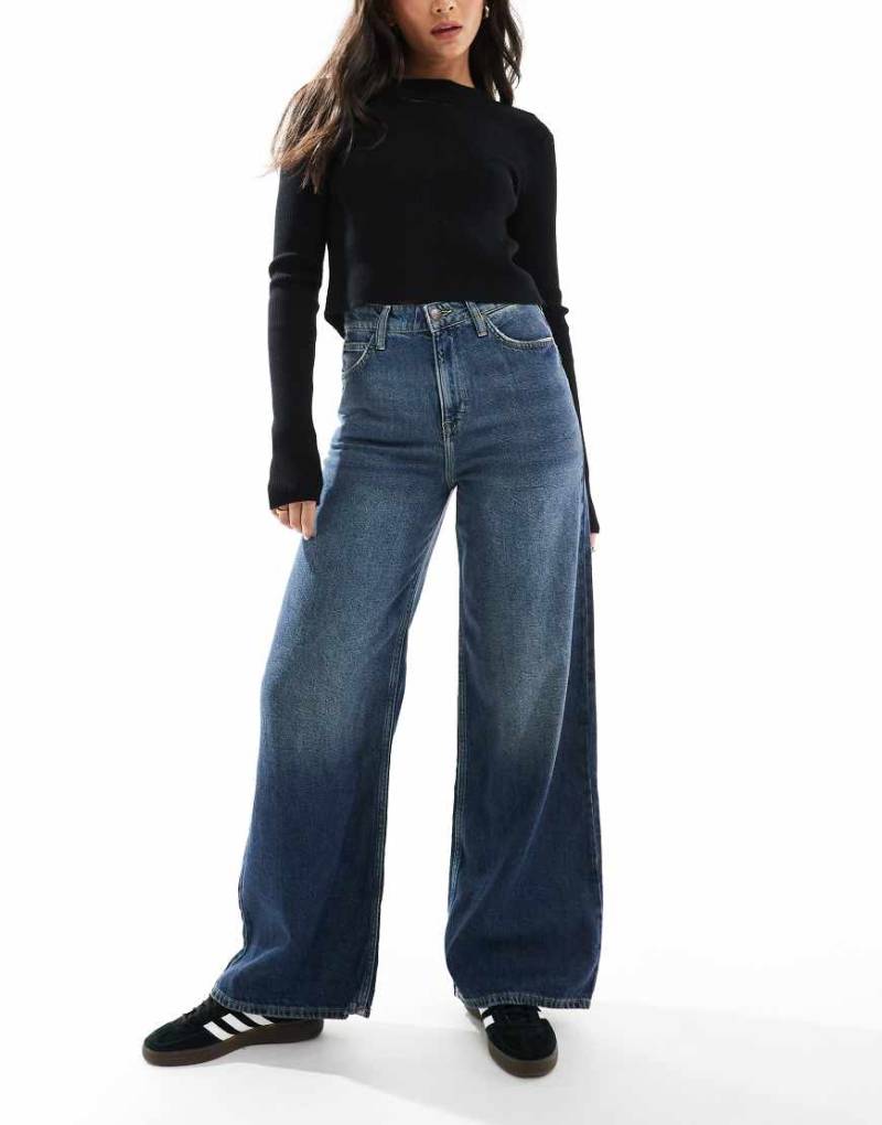 Lee - Stella - Jeans in Dunkelblau mit weitem Bein und hohem Bund von Lee