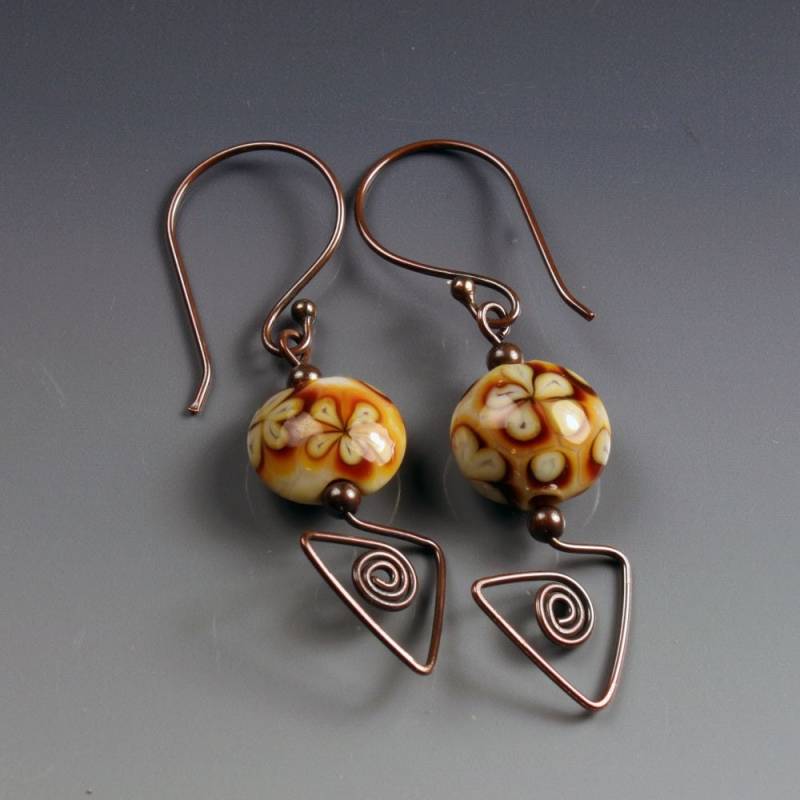Tie-Dye Und Kupfer Lampwork Ohrringe, Made in Usa Tie-Dye Und Kupfer Lampwork Ohrringe, Made in Usa von LeeBeads