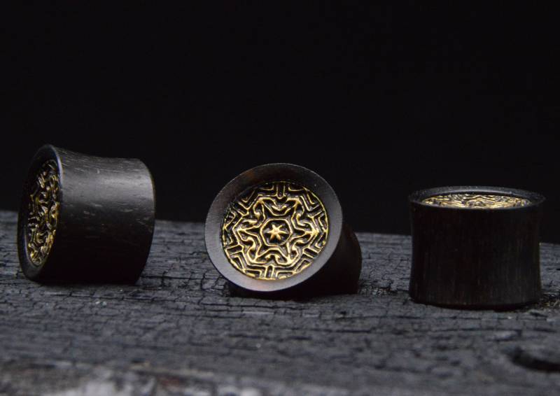 1x Plug Black Arang Wood 14mm - F1 von LeelaArtandJewellery