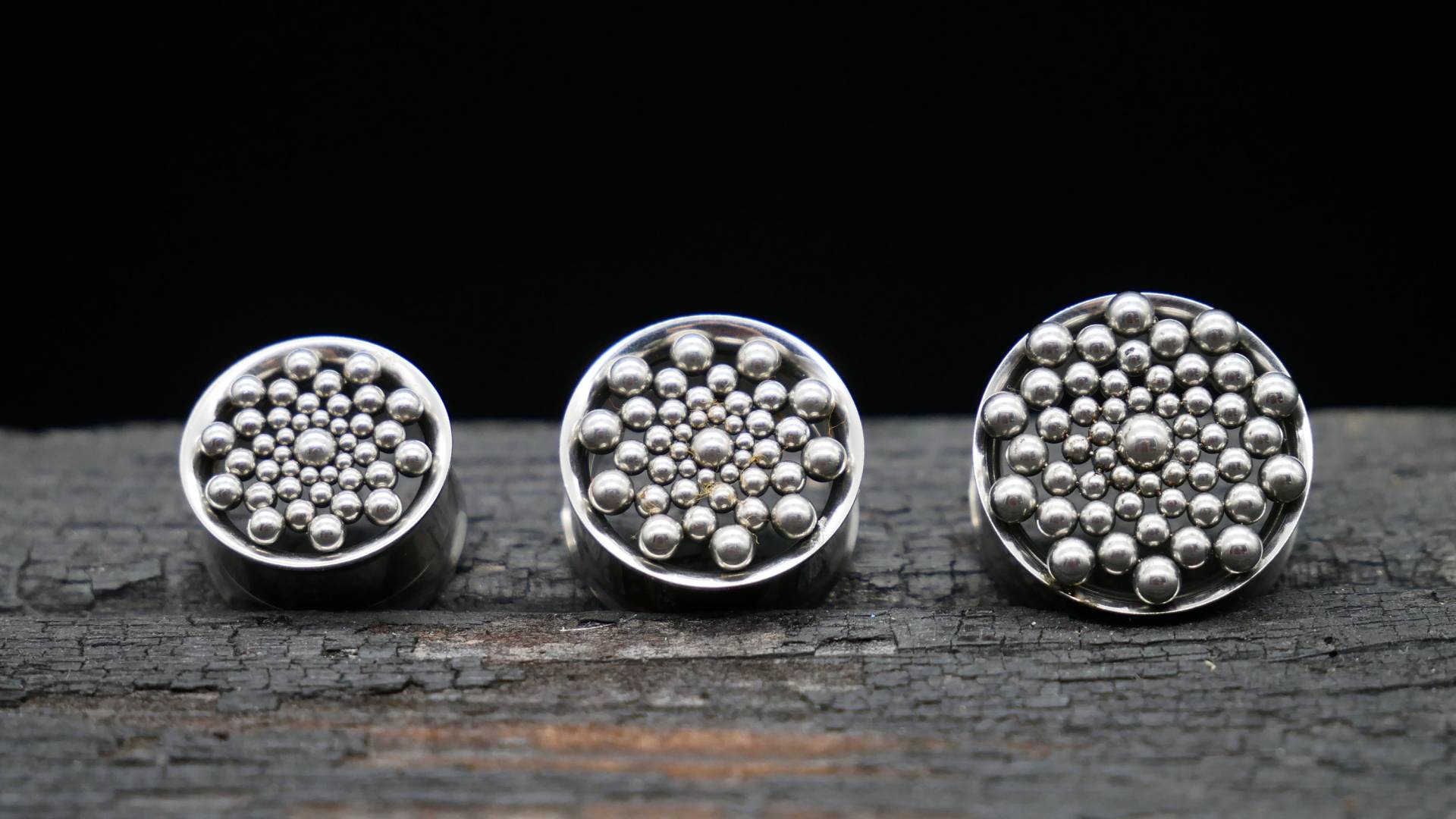 1x Tunnel Aus Chirurgenstahl - B3 von LeelaArtandJewellery