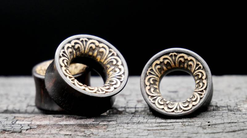 1x Tunnel Narra Wood 12-25mm - D1 von LeelaArtandJewellery