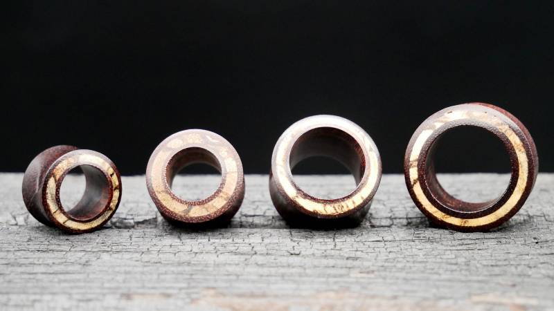 1x Tunnel Tamarind Wood - D2 von LeelaArtandJewellery