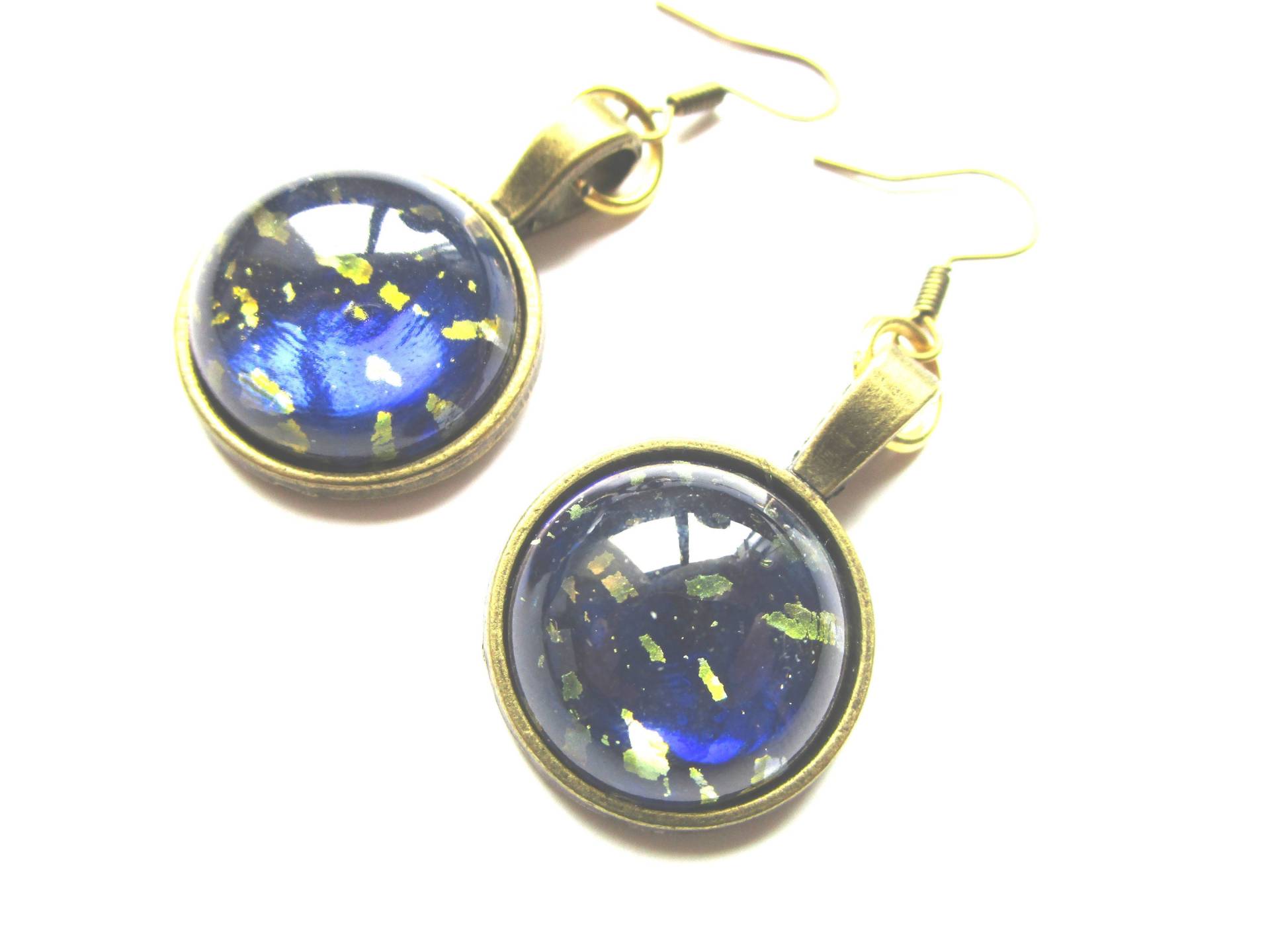 Bronze Nickelfrei Blau Gold Galaxie Ohrringe - Edelstahl Haken Blaugold Schmuck Glas Cabochon Bronze Nickelfrei Blau Gold Galaxie Ohrringe - Edelstahl Haken Blaugold Schmuck Glas Cabochon von LeeliaSupplyVintage