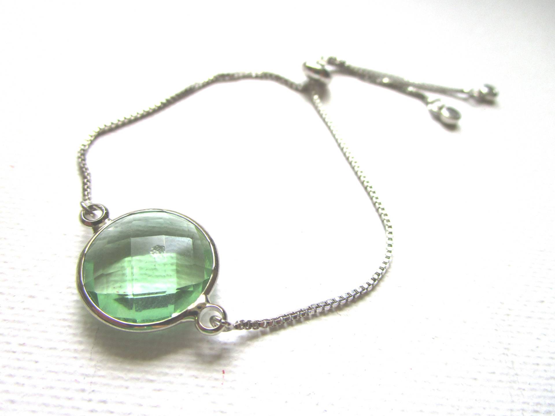 Silber Ton Grüne Klare Glas Charme Kettenarmband - Silber Runden Silberkette Einstellbar Armband Silber Ton Grüne Klare Glas Charme Kettenarmband - Silber Runden Silberkette Einstellbar Armband von LeeliaSupplyVintage