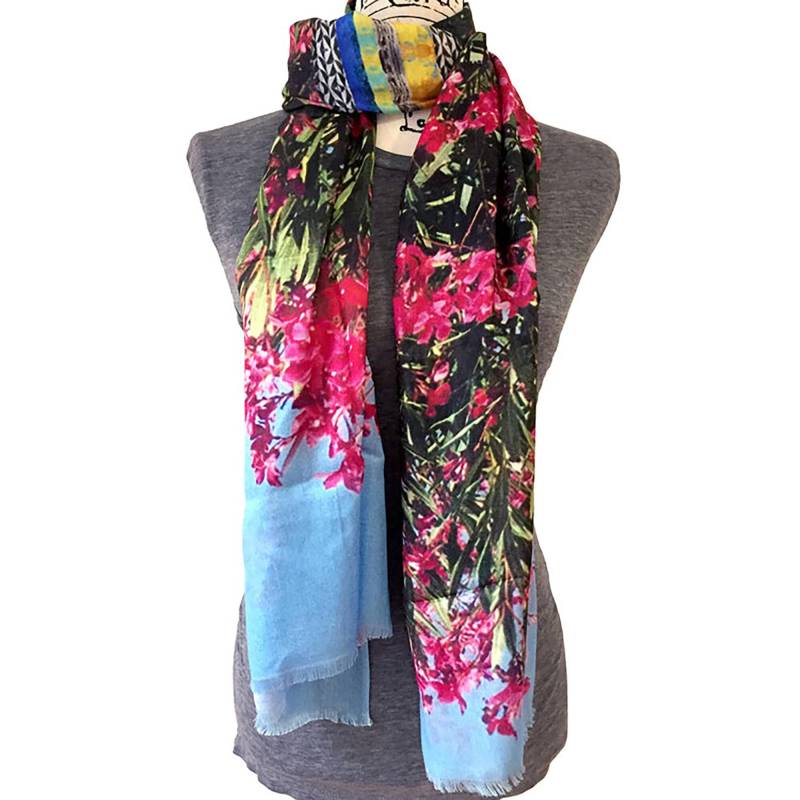 Magenta Mediterran Magenta Mediterran von LeelooAndZohan