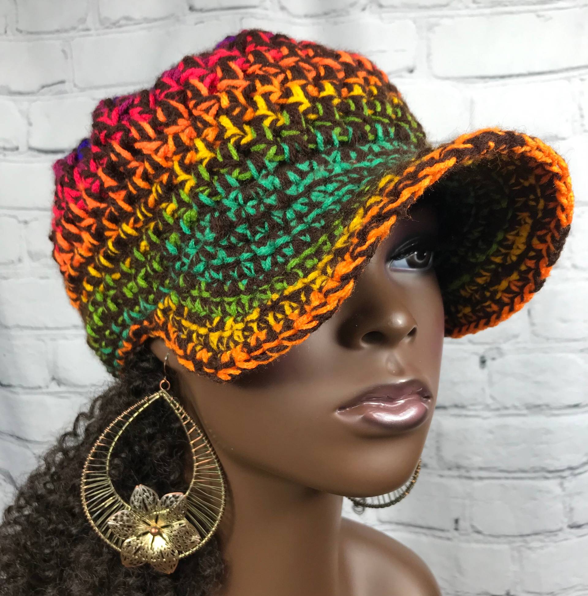 Versandfertig Regenbogen Chunky Ausgestattet Cap W/Krempe Versandfertig Regenbogen Chunky Ausgestattet Cap W/Krempe von LeenaStoneCreations