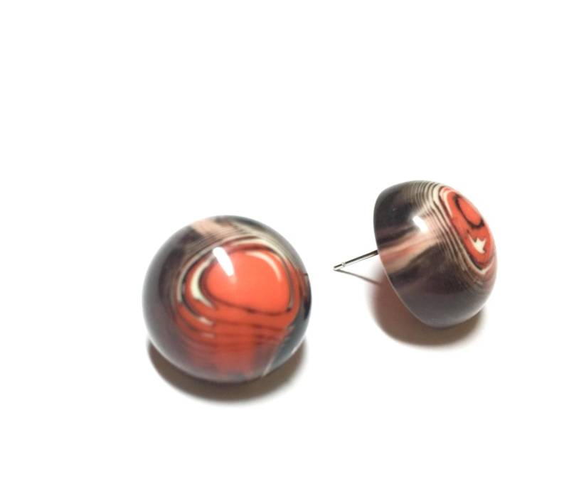 Dunkelorange Ohrstecker | Achat-Button-Beiträge Orange Und Schwarze Vintage Lucite Retro Knopf von Leetie