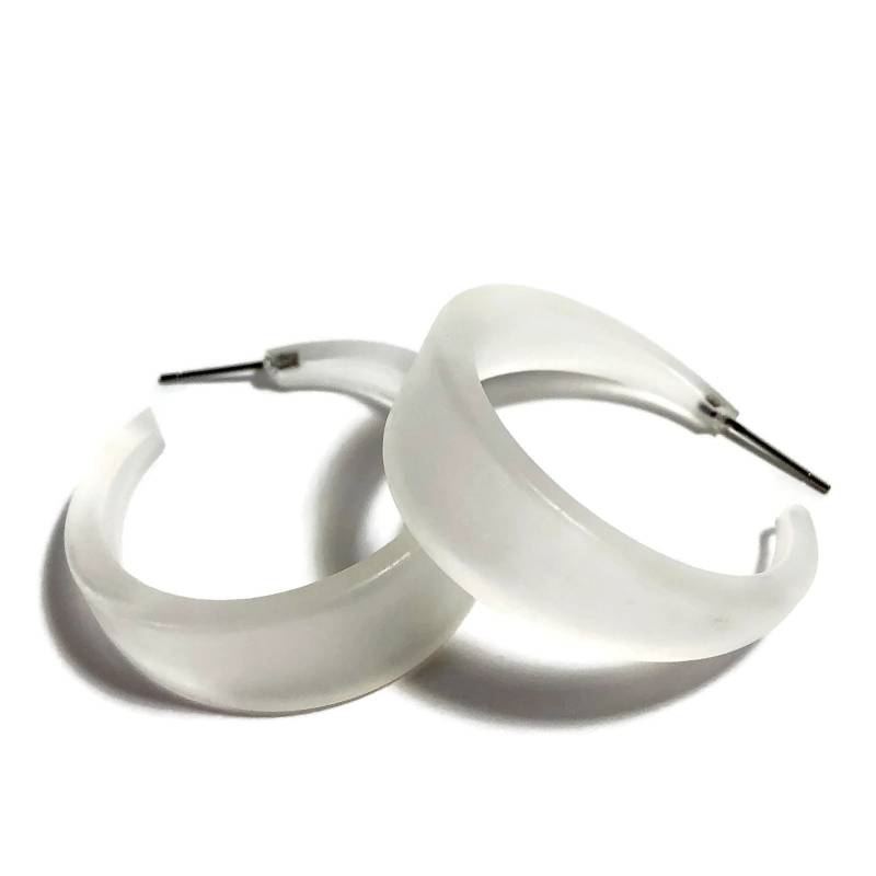 Emily-Creolen Aus Klarem, Mattiertem Acryl | Nachhaltige Upcycling-Mode, Große Creolen von Leetie