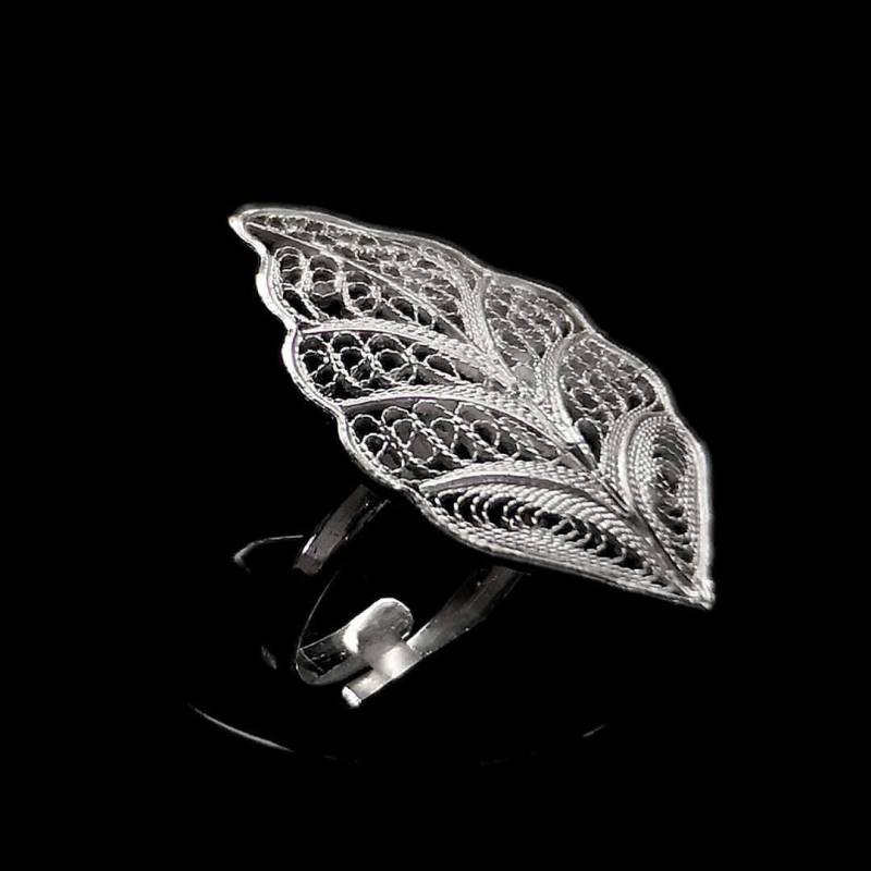 "Handgefertigter Filigraner Ring "Riverleaf" - Sterling Silber Schmuck Geburtstagsgeschenk Mutter Geschenk" von LefkaraSilver