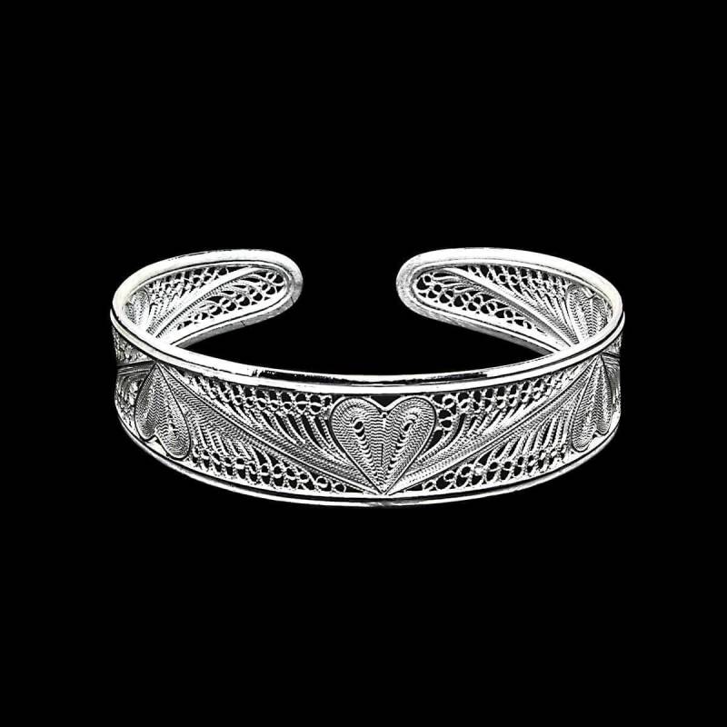 Handgemachter Filigraner Armreif "Herz" - Sterling Silber Schmuck Geburtstagsgeschenk Mutter Geschenk" von LefkaraSilver