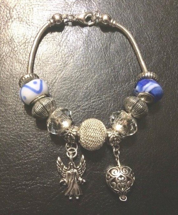 Engel & Herzen Kristall Bettelarmband Engel & Herzen Kristall Bettelarmband von Lefurnari