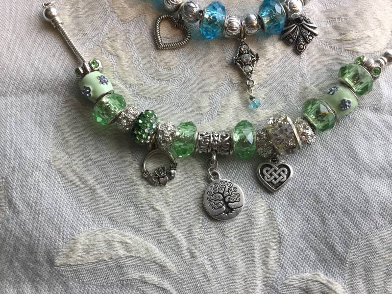 Großes Loch Für Ein Bead Armband von Lefurnari