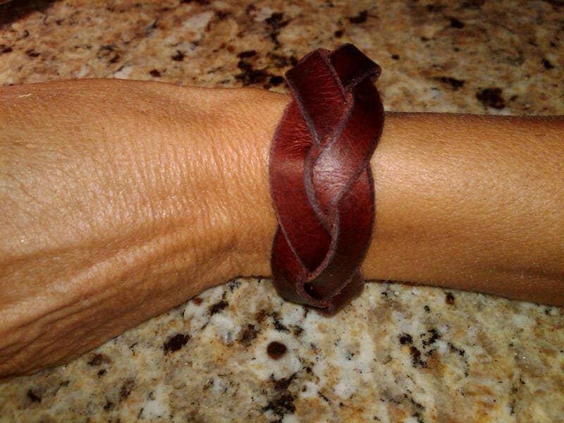 Lederarmband Geflochten - Mystery Braid Version Lederarmband Geflochten - Mystery Braid Version von LegacyLeathercraft