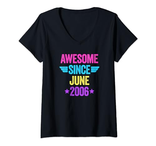 Damen Awesome Since June 2006 T-Shirt mit V-Ausschnitt von Legend Since Birthday