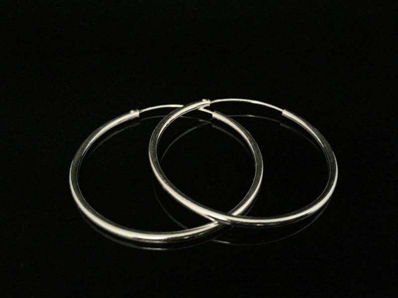 sterling Silber Creolen Mittelgroße Endloscreolen | 40 Mm von LegendsSilver