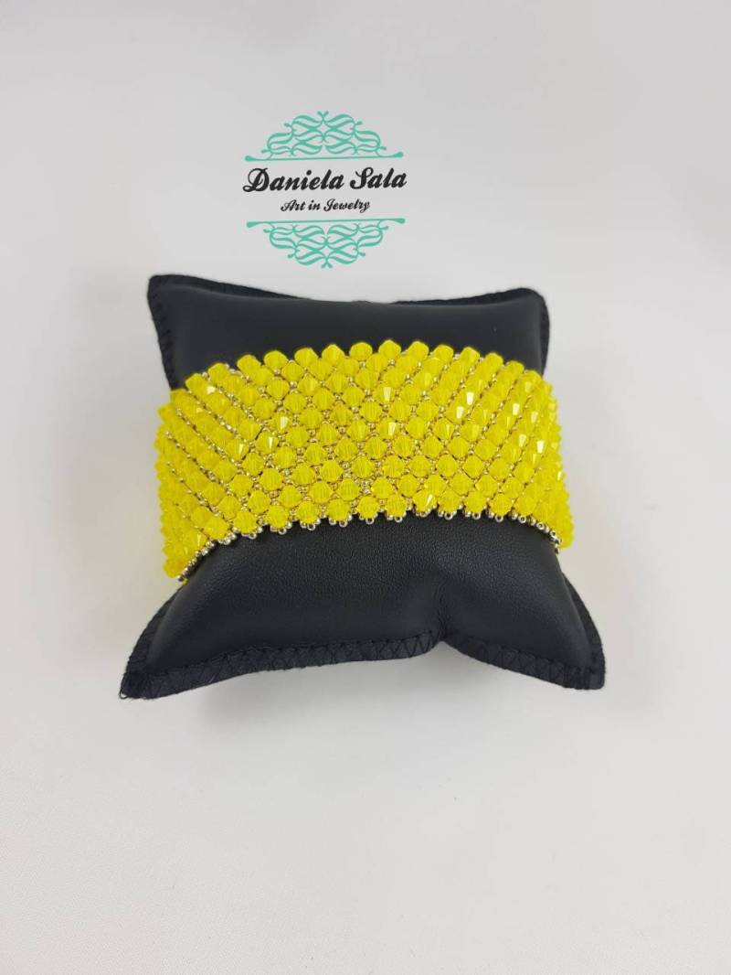 Handgefertigtes Armband Mit Swarovski-Kristallen von Legioiedidani