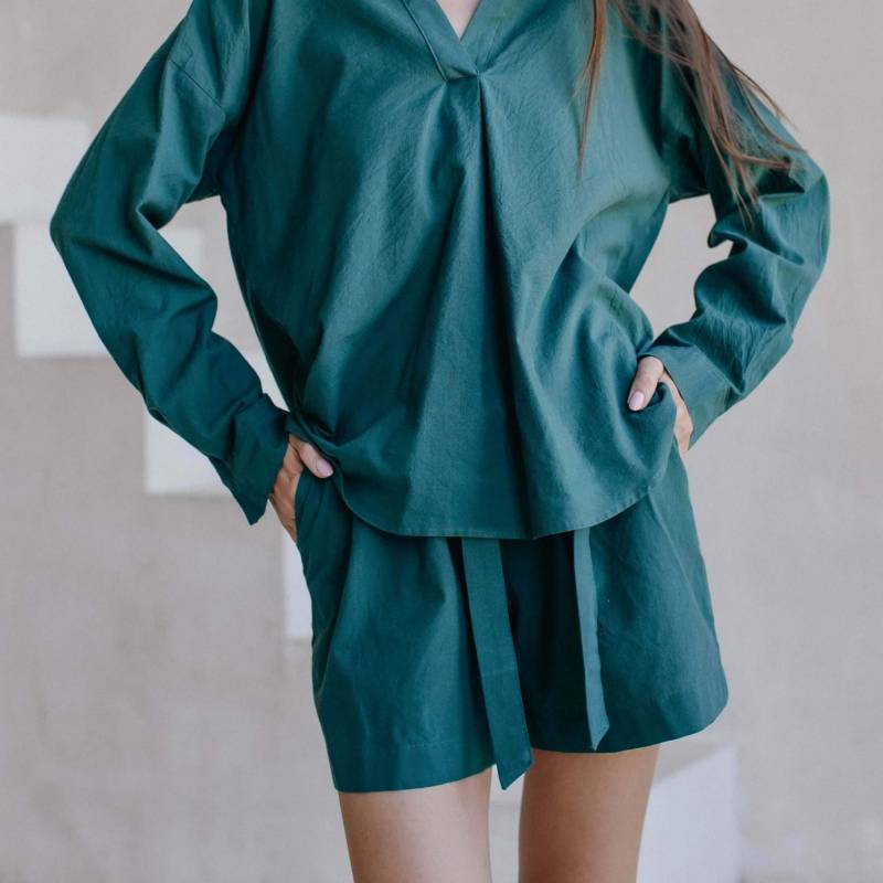 Emerald Women Lounge 2Er-Set, Grüne Bermuda-Shorts Mit Hoher Taille, Baumwoll-Nachtwäsche-Schlafanzug, Lockere Bio-Nachtwäsche Für Sie von LegloHome