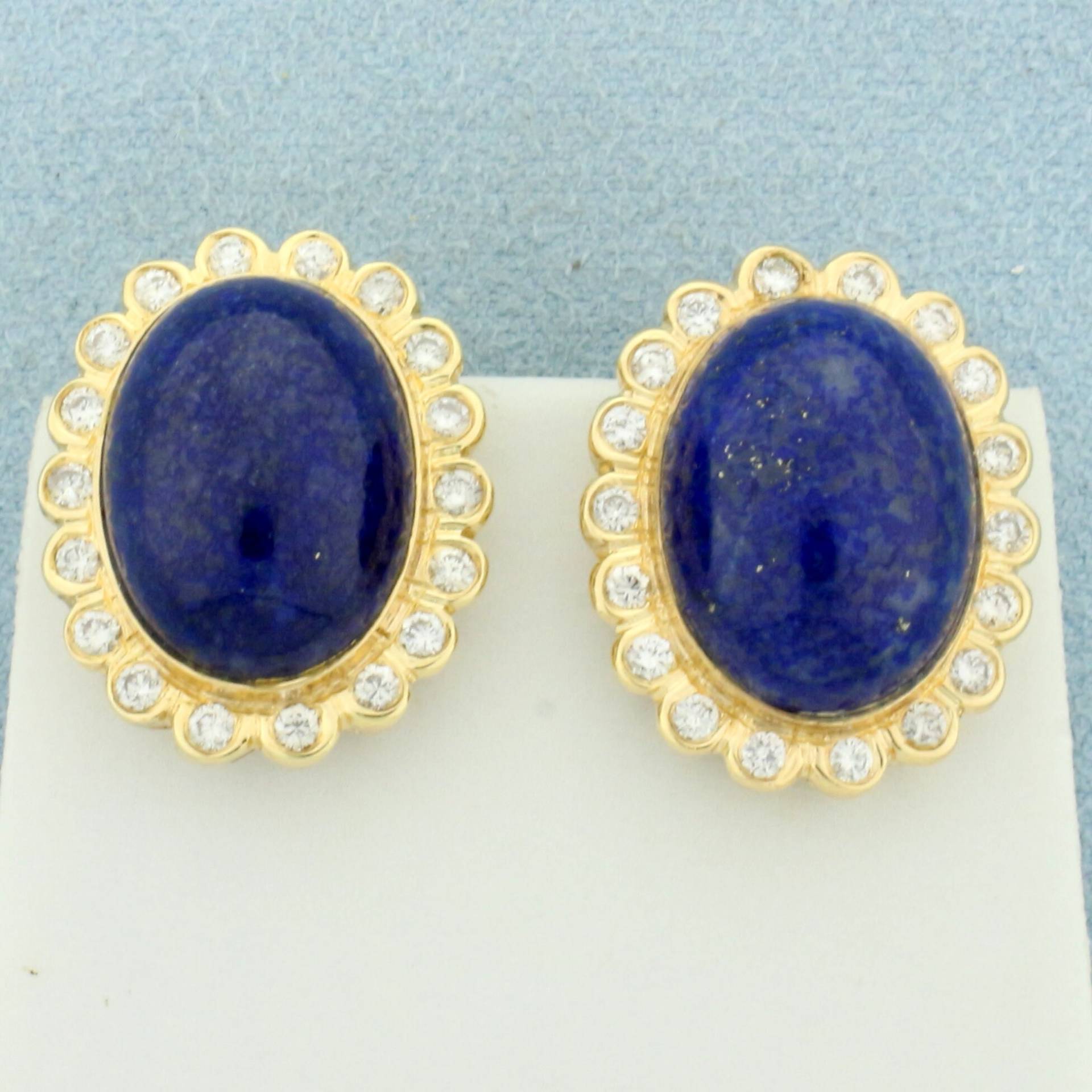 Lapis Lazuli Und Diamant Halo Knopf Ohrringe in 14K Gelbgold von LeifJewelryCo