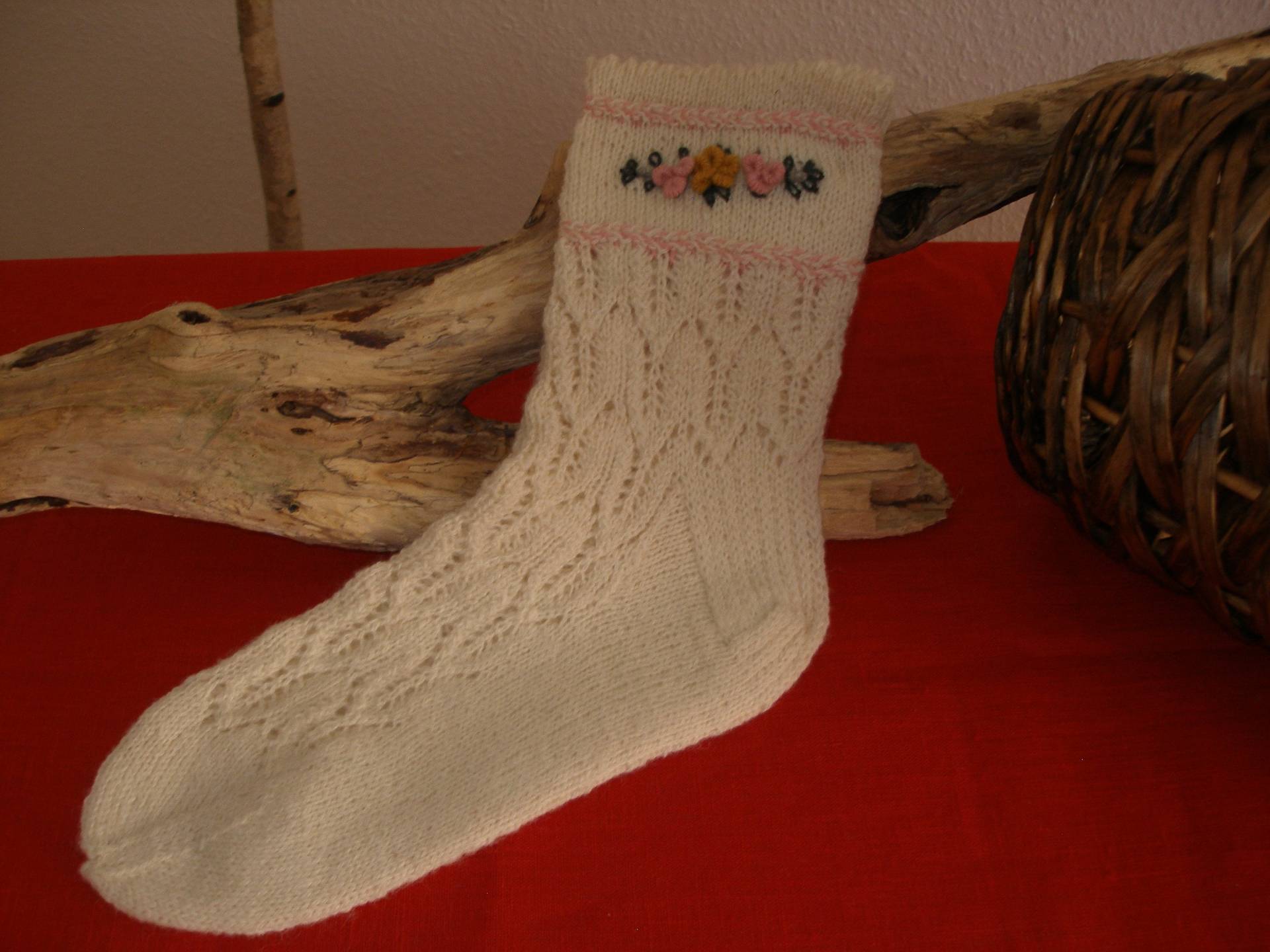 Handgestrickte Socken Gr. 43/44 Trachtensocken, Wollsocken, Strümpfe Wolle, Wintersocken, Wandern, Yoga, Warme Socken, Geschenk, Yogasocken Handgestrickte Socken Gr. 43/44 Trachtensocken, Wollsocken, Strümpfe Wolle, Wintersocken, Wandern, Yoga, Warme Socken, Geschenk, Yogasocken von LeinenFlair