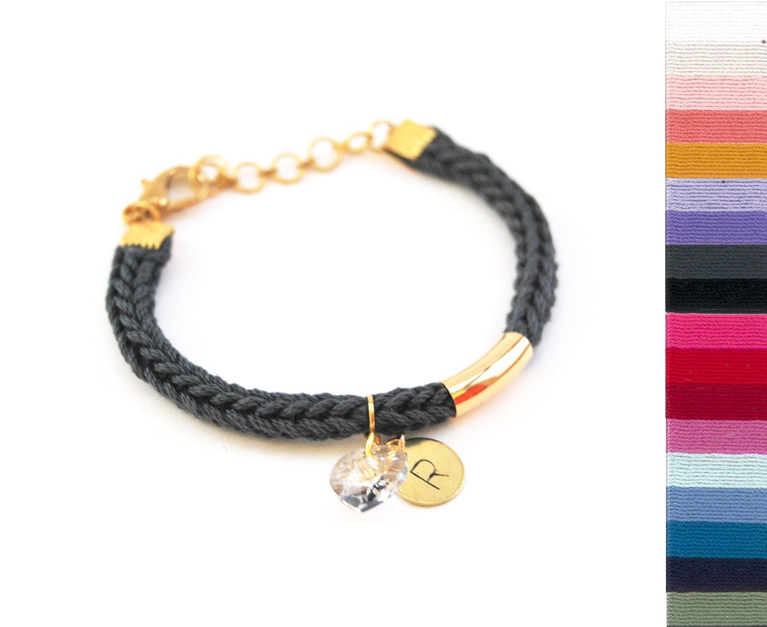 Personalisierte Armband Mit Hand Gestempelt Ursprünglichen Charme Und Kristallherz von LeiniJewelry