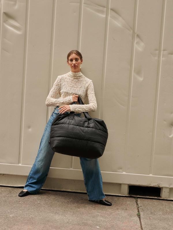 Tasche "Weekender' in Schwarz von LeisesLaut