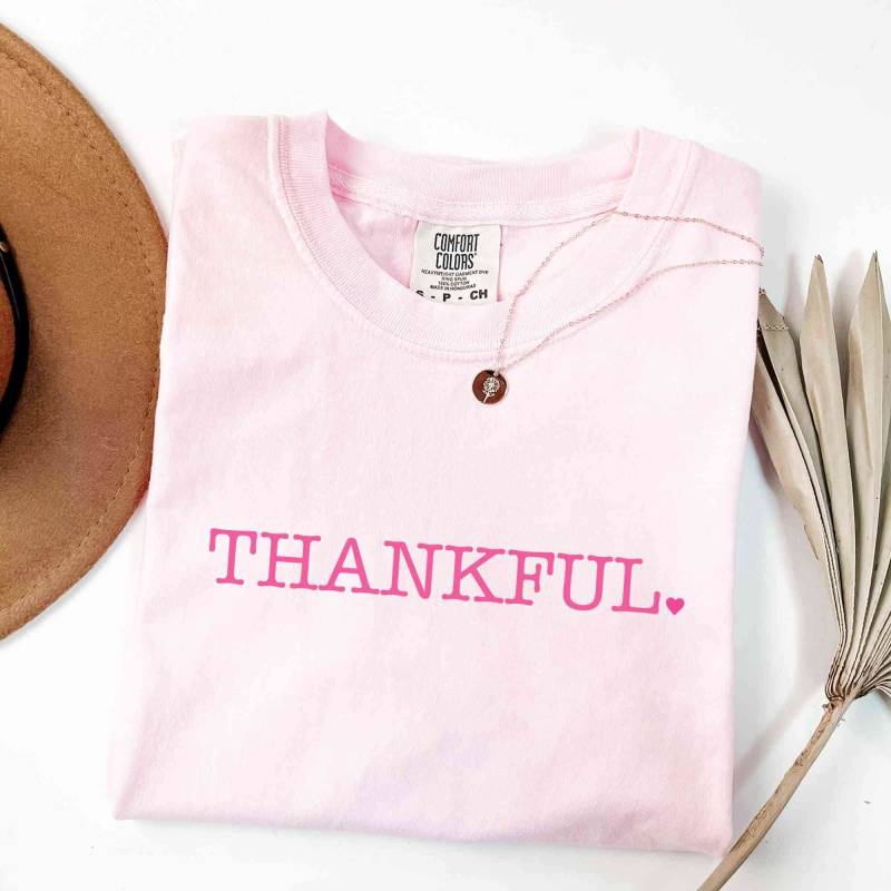 Dankbar, Komfort Farbe Retro Shirt, Erntedank-Shirt Für Frauen, Dankbar Dankbar Herbst-Shirt Es Ist Herbst Yall, Thanksgiving Dankbar, Komfort Farbe Retro Shirt, Erntedank-Shirt Für Frauen, Dankbar Dankbar Herbst-Shirt Es Ist Herbst Yall, Thanksgiving von LeisurelyMoments