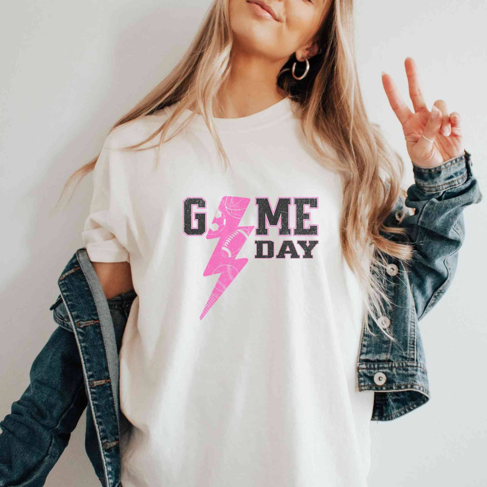 Fußball Mama Shirt, Softball Freundin Sport Mama, Retro Trendy Spieltag Adrette Sachen Fußball Mama Shirt, Softball Freundin Sport Mama, Retro Trendy Spieltag Adrette Sachen von LeisurelyMoments