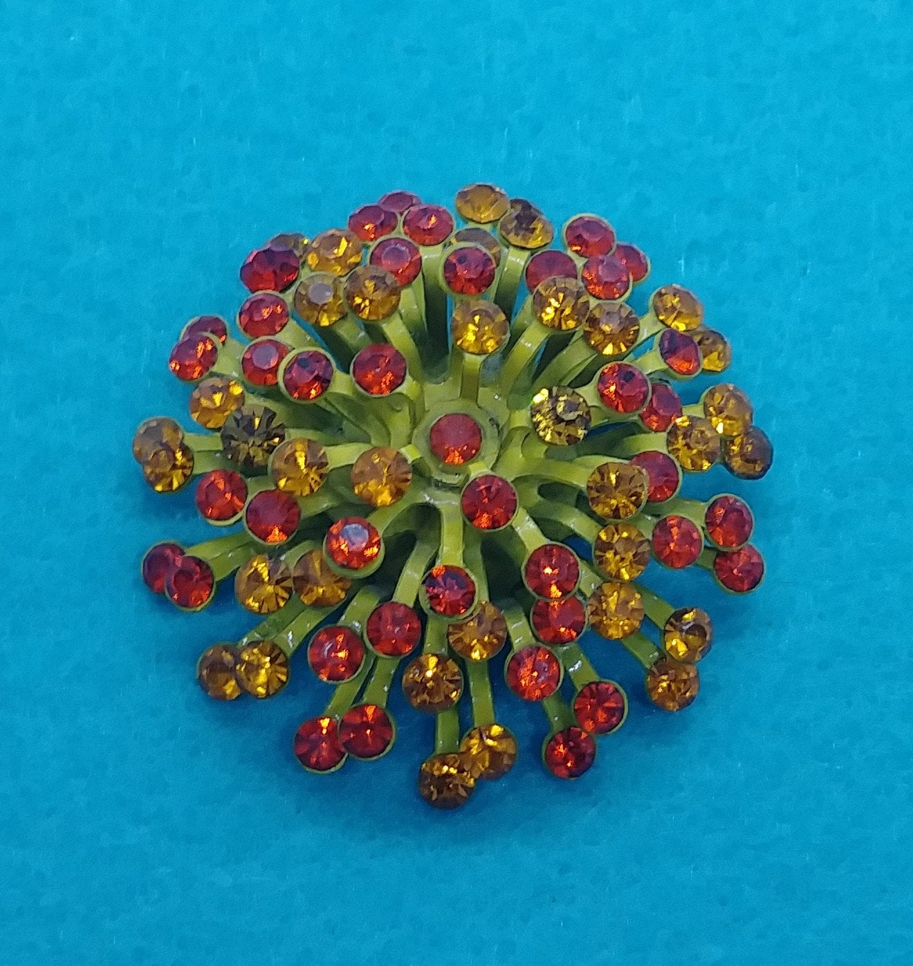 Jahrgang Stern Gelb-Orange Strass-Brosche Jahrgang Stern Gelb-Orange Strass-Brosche von LeizJewelsVintage