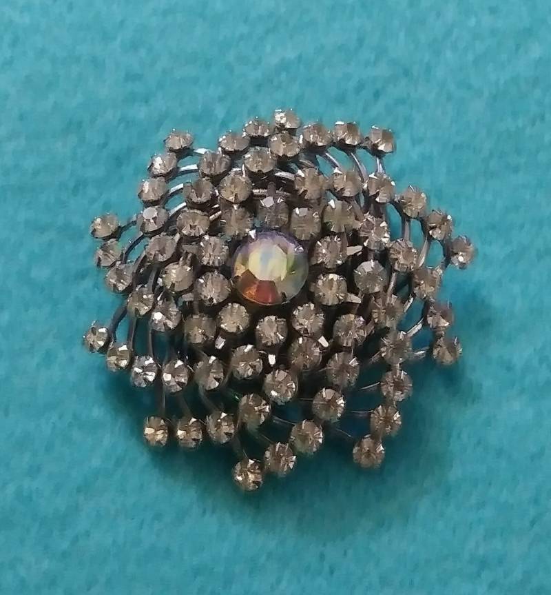 Vintage Art Deco Ab Klar Strass Starburst Brosche Pin von LeizJewelsVintage