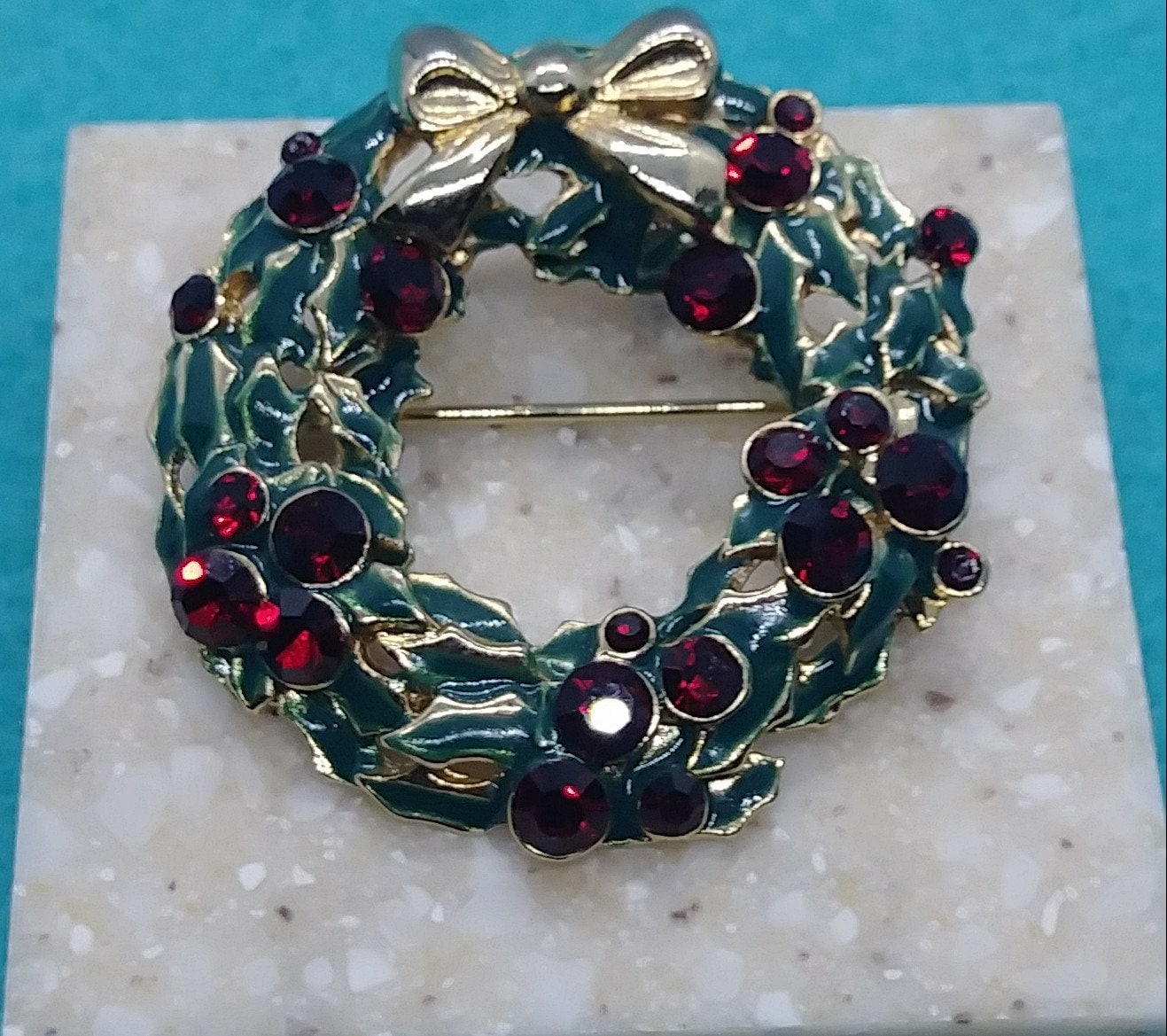Weihnachten Kranz Brosche Weihnachten Kranz Brosche von LeizJewelsVintage